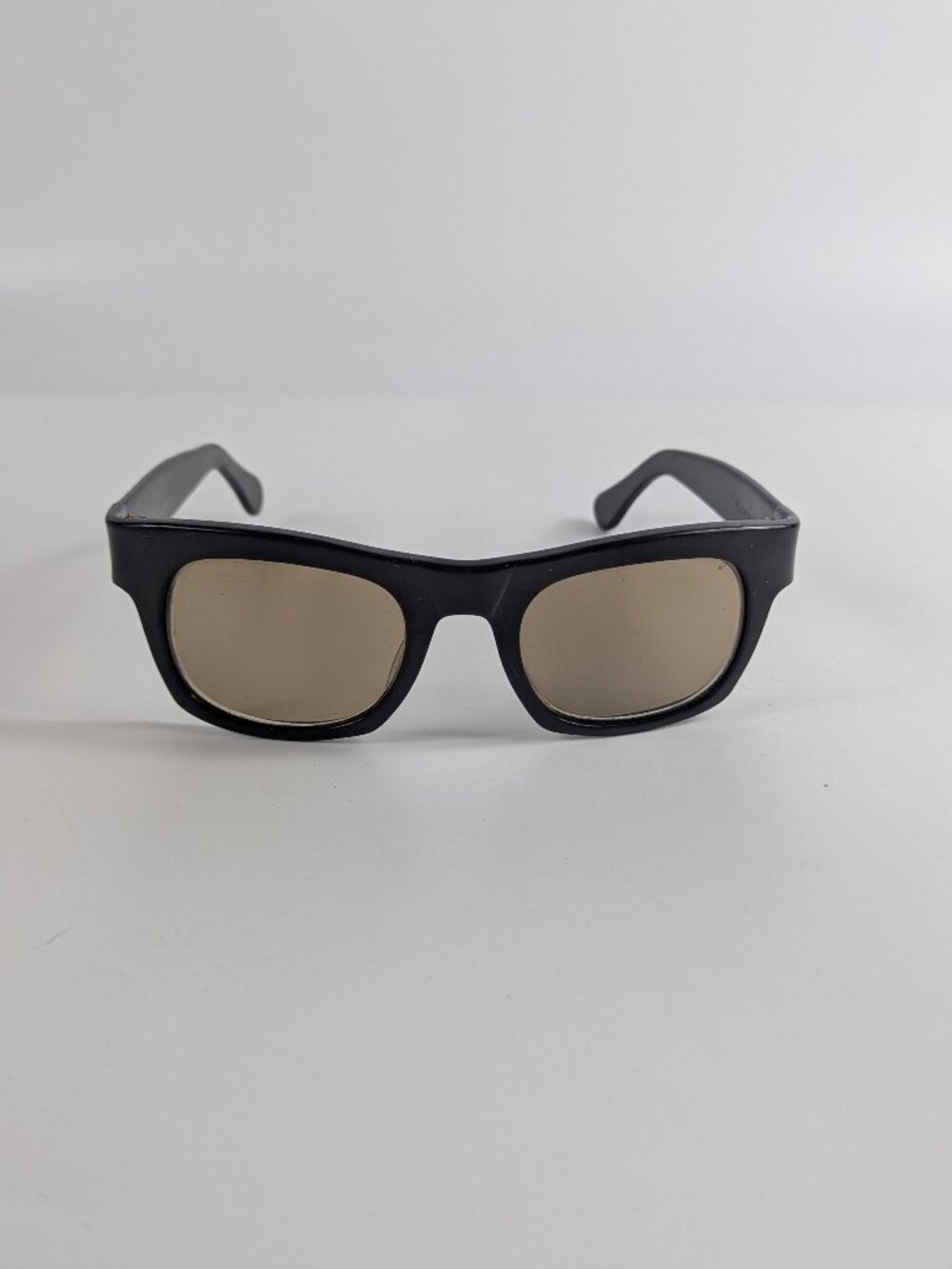 VTG RARE Bauch & Lomb B&L PLAINSMAN Wayfarer Prescription Sunglasses **READ**